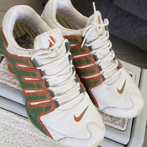 Oakland A's Nike shoes